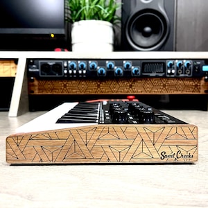 Akai MPK MK3 walnut wood cheeks