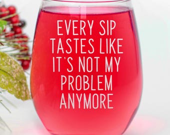 Funny Retirement Wine Glass for Men and Women, Hilarious Farewell Gift from Coworkers, Best Happy Retirement Gift Idea, Personalized Option