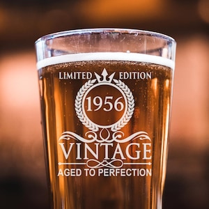 70th Birthday Gift - Aged To Perfection Limited Edition - 70th Beer Pint - Birthday Funny Gift - Best Gift For Dad, Mom, Grandma, Grandpa