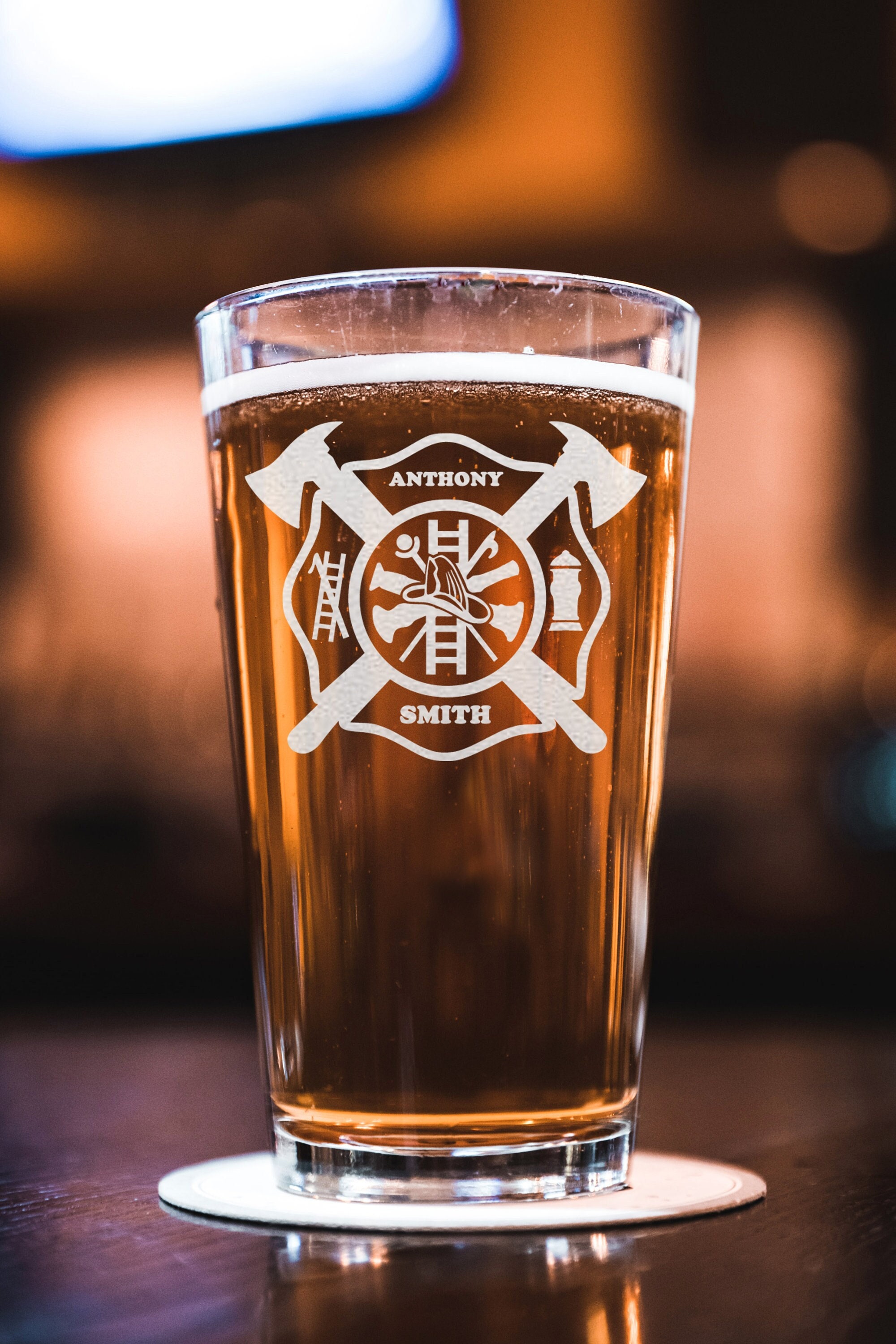 Chope à bière unique pour pompiers héroïques