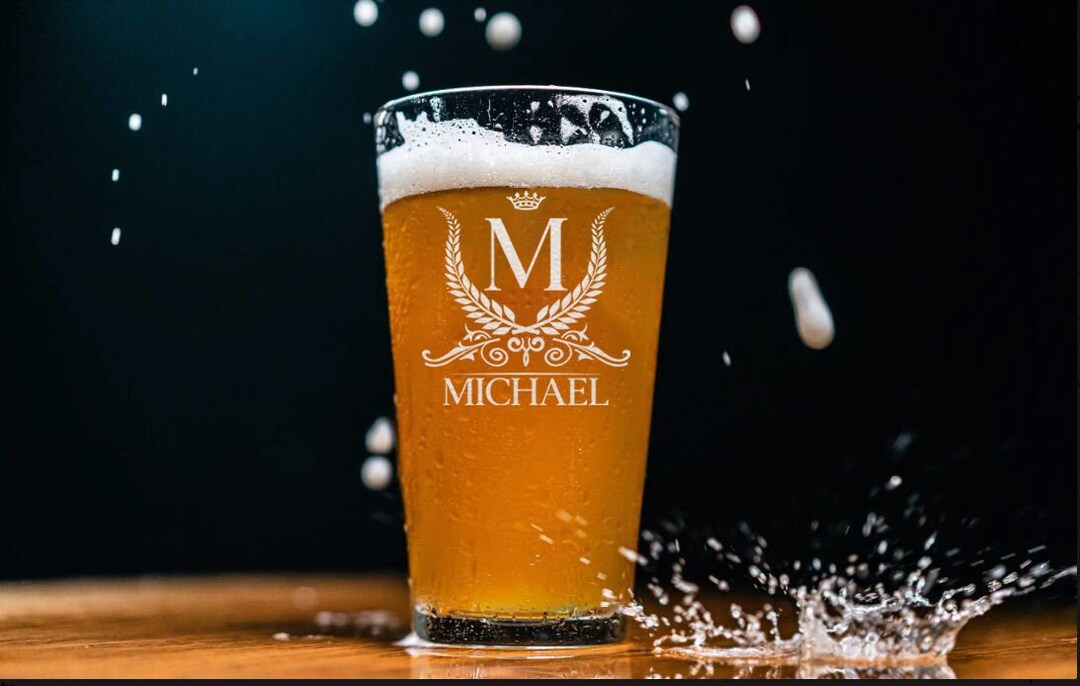 Personalized Beer Glass, Engraved Monogram Pint Glass, Groomsmen Gift ...