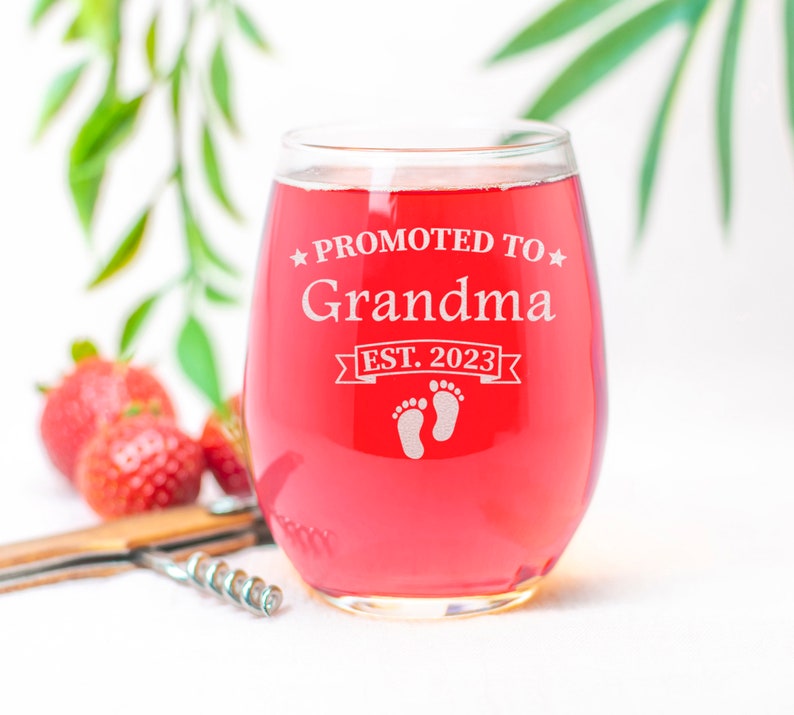 Engraved Promoted to Grandpa and Grandma Matching Glass Set - Thumbnail 4