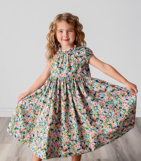 knee length dresses for ladies Green Floral V-Neck 3/4 Sleeve Midi Dress