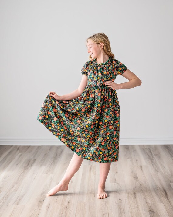 green emerald velvet dress Meilani A-line Empire Dress Forest Green– Selfie Leslie
