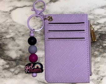 Porte-clés violet au poignet : breloque « Girl Mom », cadeau maman personnalisé