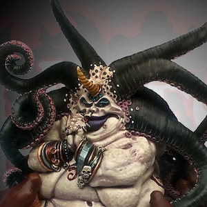 Madame (resin figure kit, 28mm scale demon queen)
