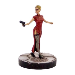 Special Section: Operative #4  (28mm Scale Sci Fi Miniature)