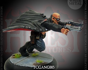 28mm scale SciFi Cyberpunk-style 'Reckless' Ganger firing 2 guns