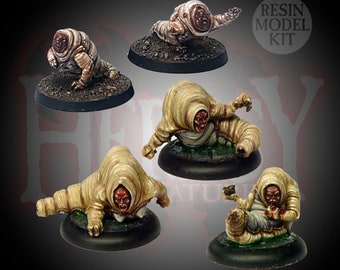 Maggotmen (5x resin figure pack) Perfect for Chaos Nurgle etc