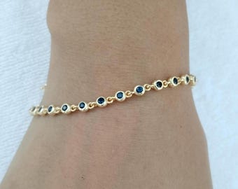 Sapphire Bracelet / 14k Gold plating Bezel Setting Sapphire Bracelet/ Multi-stone Sapphire Layering Bracelet / September Birthstone Gift