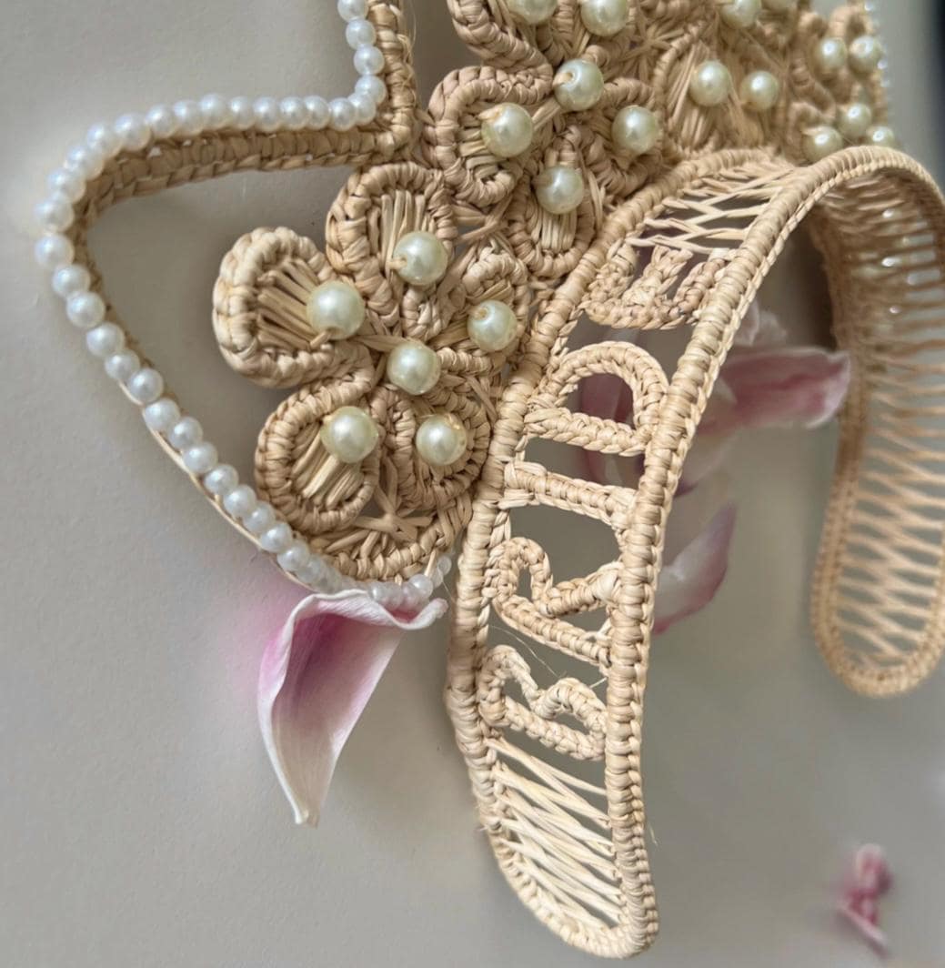 Bridal hora loca (party) pearl crown! Hora Loca | Cotillon | The Drunk Guest | The Party Guest main image 4