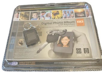 Innovage Digitales Fotoalbum Schlüsselanhänger 8MB • NEU in Box • Tragbares Mini Display