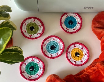 Crochet Spooky Eyeball Coaster | Halloween Home Decor |
