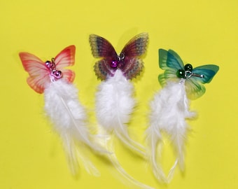 Remplacement de jouet pour chat Papillons avec plumes, jouet pour chat avec ensemble de plumes 3 pièces, jouet interactif en plumes de chat.
