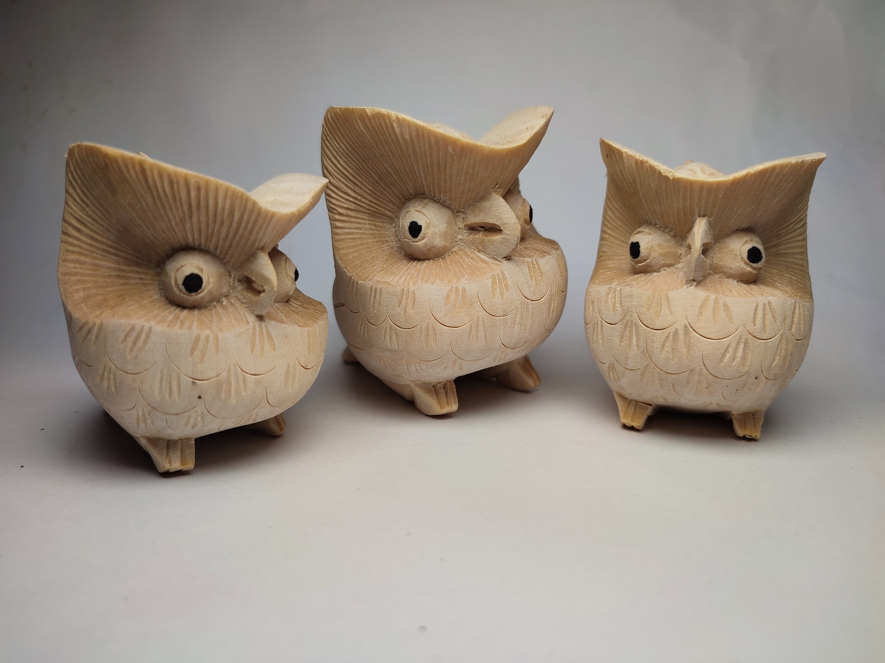 Three little Owl The Owl Family, Unique Owl Animal Sculpture for Room D&eacute;cor (1 set include 3 