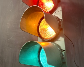 Original Italian traffic light from the 90s