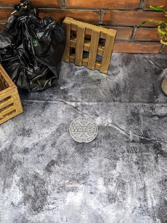 1:12 Water Valve Cover | Diorama Street Accessories | Diorama Train Accessories | Miniature Water Cap | Mini Sewer Cover | Water Valve Cap