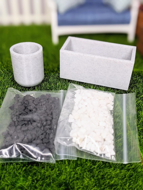 1:12 Patio Planter | DIY Dollhouse Planter | Miniature Plants | Dollhouse Patio Plants | Dollhouse Furniture | Miniatures Planters