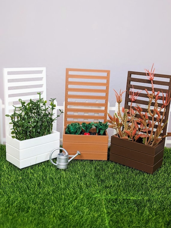 1:12 Planter Trellis | Dollhouse Garden Bed | Miniature Plant Trellis | Mini Planter Trellis | Dollhouse Gardening | Garden Diorama Supplies