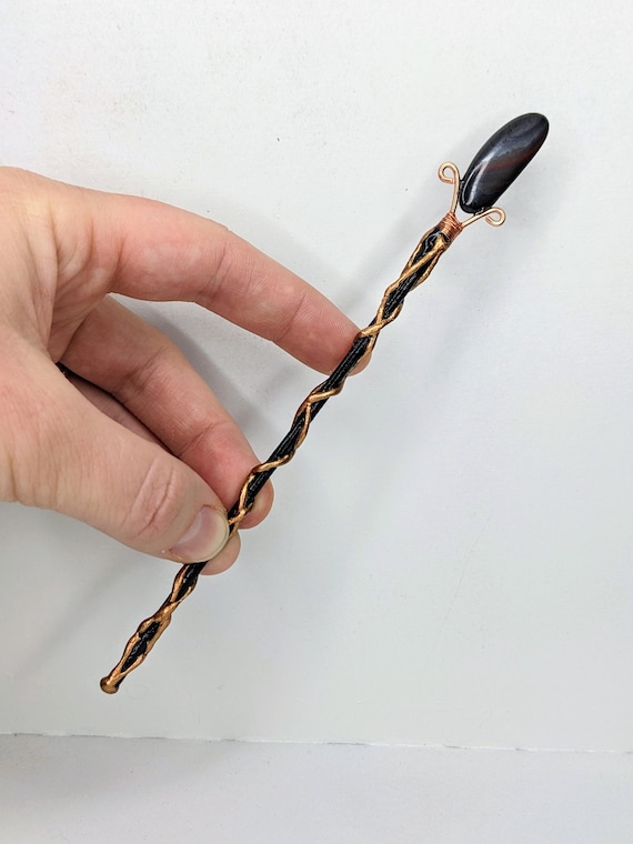 Miniature Dark Elf Staff 1:12 or 1;6 | Miniature Staff For Gameplay | Miniature Staff | Mini Fantasy Staff| Diorama Accessory |RPG Piece