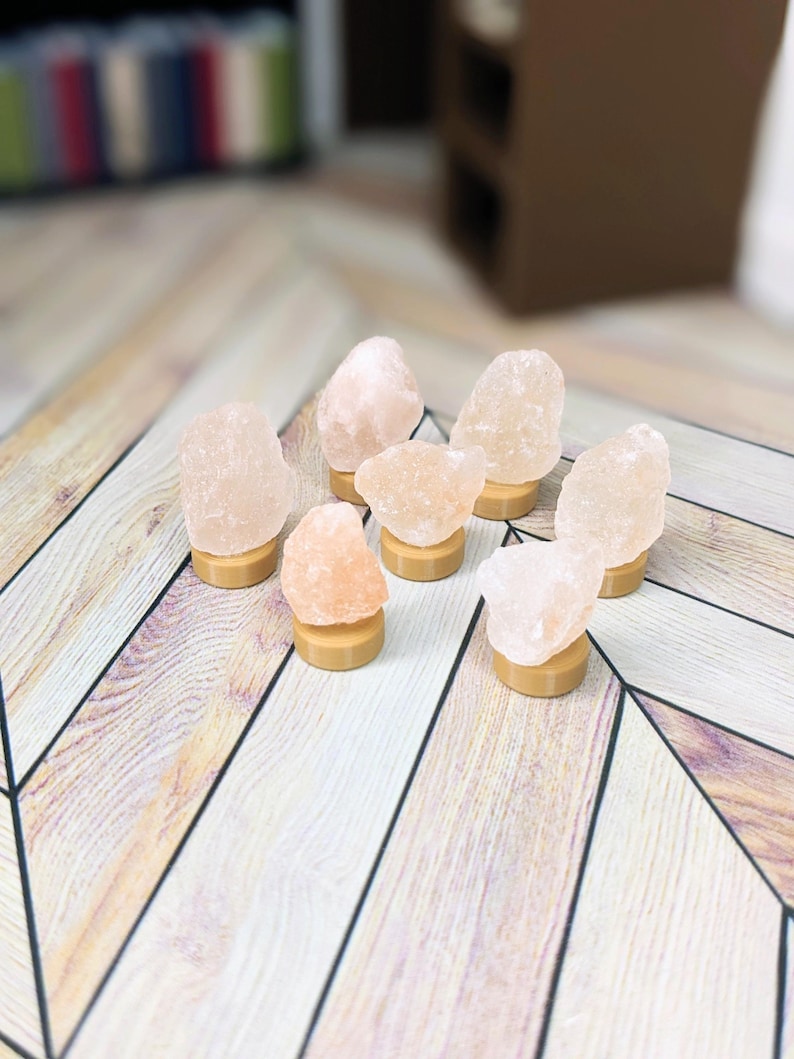 Lámpara de sal 1:12 / Lámpara de sal en miniatura / Lámpara de sal para casa de muñecas / Lámpara de cuarzo rosa / Muebles y accesorios para casa de muñecas / Lámpara para casa de muñecas imagen 5