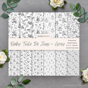 Op de afbeelding: Twaalf digitale papieren met een zwart-wit toile-patroon met verschillende ontwerpen, waaronder beren, eenden, vlinders en bloemen. De papieren zijn 30,5 cm bij 30,5 cm en 300 DPI. De tekst "Baby Toile De Jouy - Grey" staat bovenaan de afbeelding.