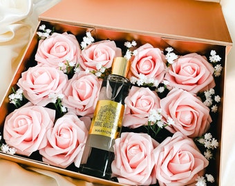 Luxury flower gift box. Mom to be gift idea. Birthday gift. Artificial flowers. Fake flowers. Magnetic box. Giftable