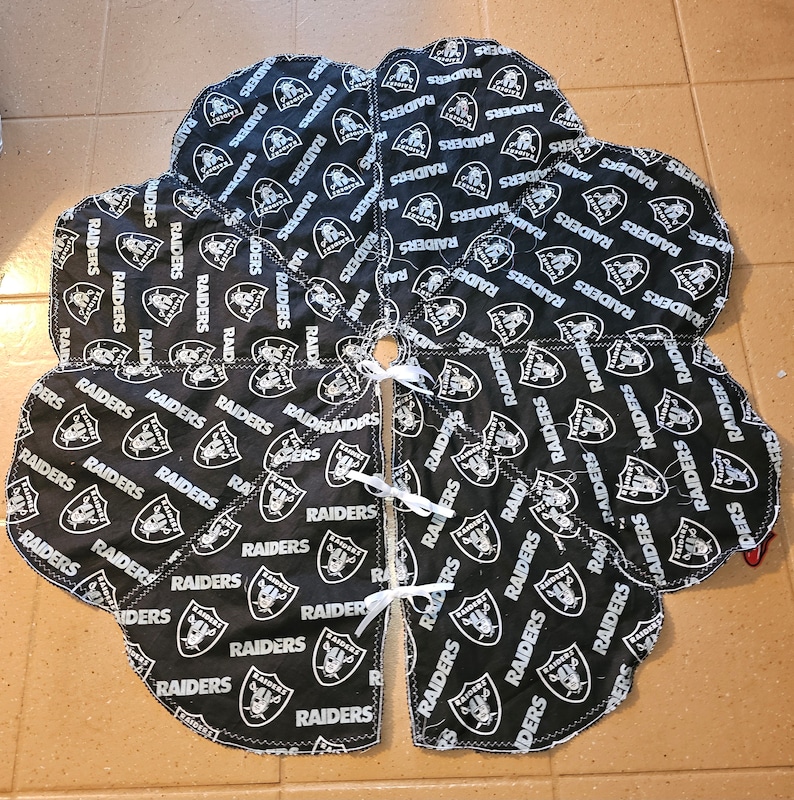 Raiders Tree Skirt 