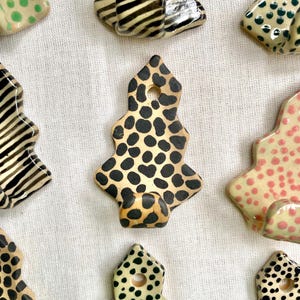 Handgemachte keramische Haken: Schmuck, Schlüssel, oder Handtücher