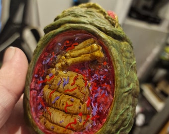 Alien cutaway egg