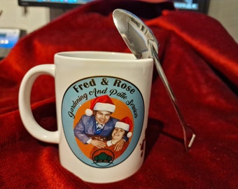 Fred and Rose Gardening murder Christmas mug and shovel spoon gift set, dark humour