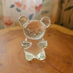 Vintage Clear Glass Bear Figurine – 3&quot; Handblown Style Animal Collectible, Paperweight, Retro Glass Decor