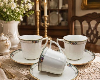 Juego de 3 tazas y platillos Noritake Berringer 7335 vintage, fabricados en Japón, con borde dorado, de porcelana color marfil.
