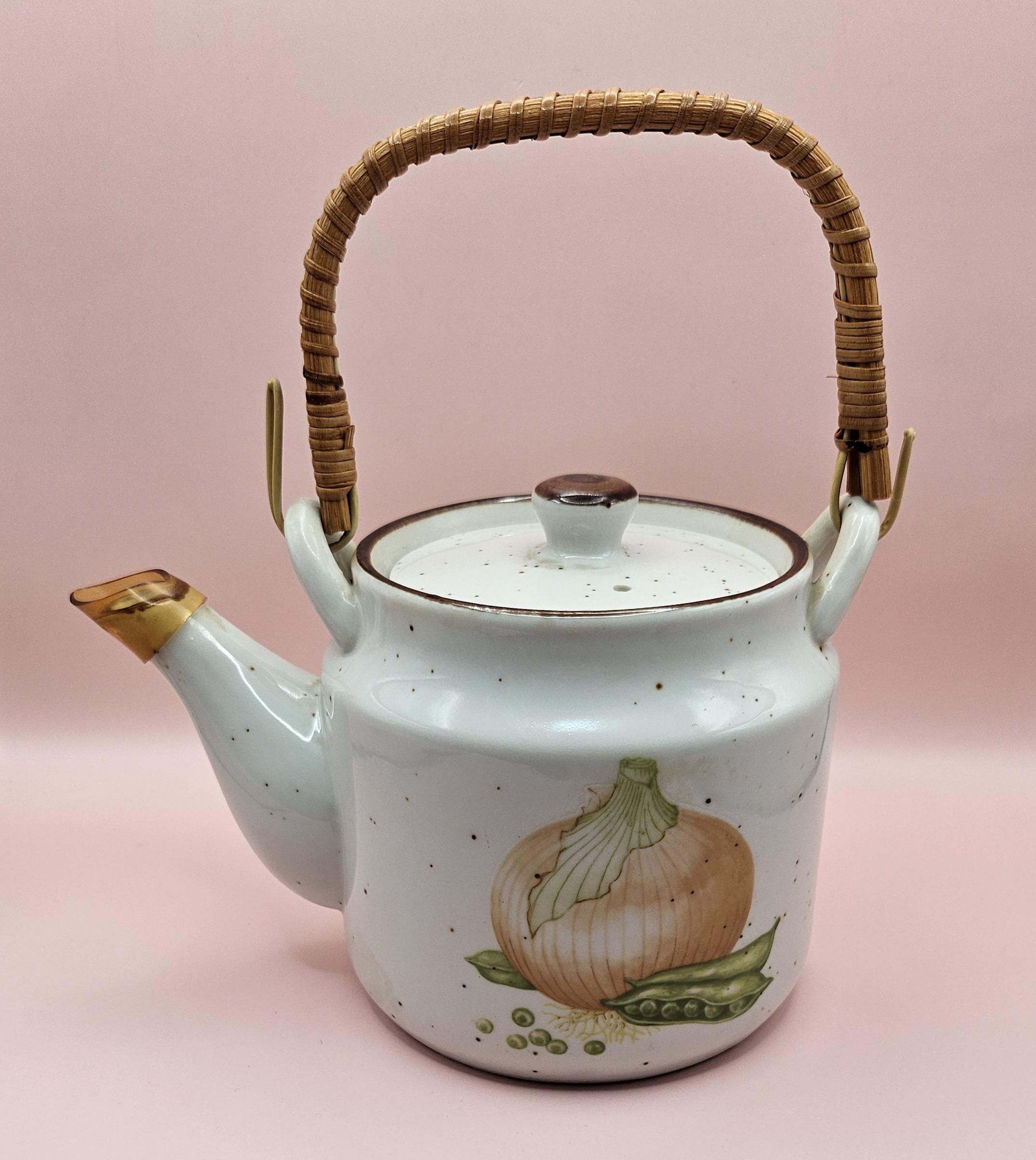 Vintage Asahi Japan Tea Set – Ceramic Teapot, 5 Cups, Onion Motif ...