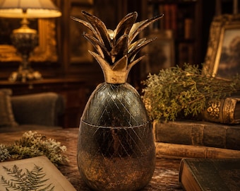 Caja vintage de latón macizo con forma de piña, hecha a mano en India. Caja para baratijas de latón, decoración estilo Hollywood Regency, contenedor de mediados de siglo.