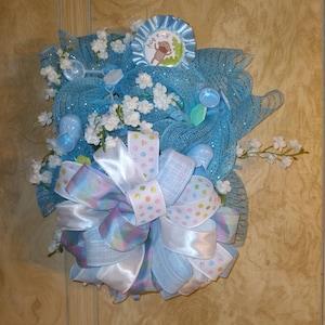 Corona para baby shower de niño: decoración única para la habitación de tu bebé