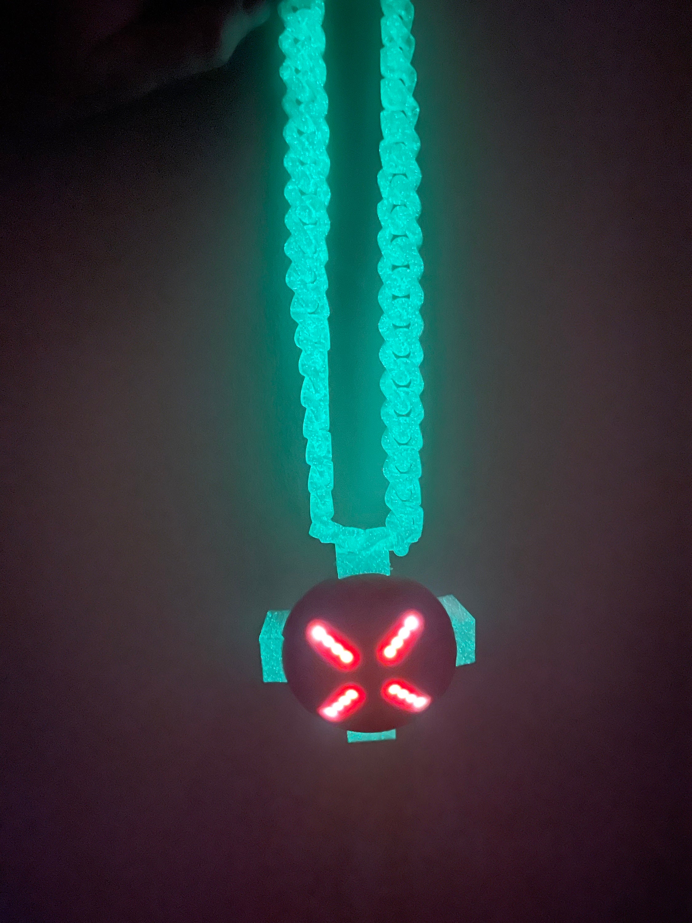 Wearable Stem Player Holder: Donda 2 Replica Clip - Etsy