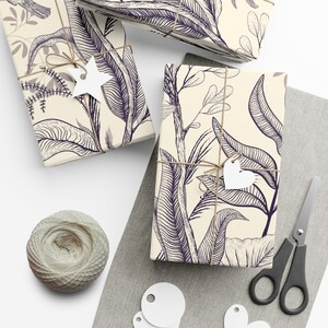 Monochrome Nature Toile de Jouy Pattern - Birds, Plants gift wrapping - Vintage Elegance