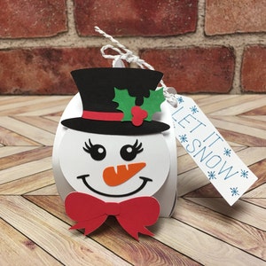 Snowman Treat Boxes: Handmade Christmas Party Favors, Set of 10