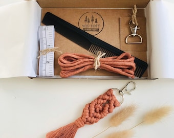 Macrame DIY Keychain Kit with PDF Tutorial | Key Ring Beginner Craft Kit with PDF Pattern | Step by Step Macrame Keyring | Various Colours