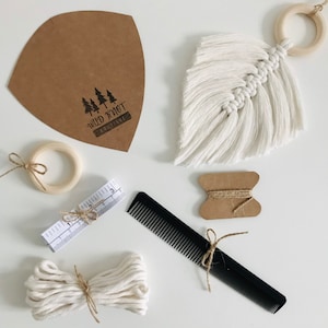 DIY Macrame Feather Kit with PDF Tutorial | Macrame Beginner’s Craft Kit | Feather Wall Hanging | DIY Boho Decor