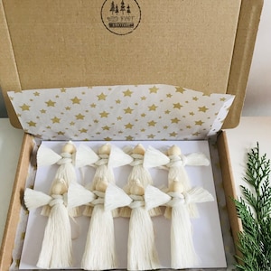 Mini anges en macramé | Cadeau Ange de baptême | Souvenirs de baptême | Bonbons de confirmation pour la communion | Décorations bohèmes pour sapin de Noël