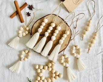 Ensemble cadeau rustique de décorations de Noël en bois en macramé | Décorations de perles en bois | Ornements en perles | Décoration naturelle pour sapin de Noël