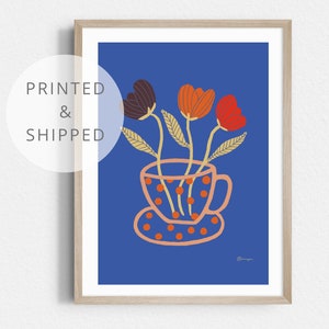 Kleurrijke bloemen in een kopje gedrukte poster handgemaakte illustratie - pen inkt tekenen op papier - moderne kunst aan de muur