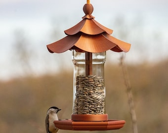 mangiatoia per uccelli di design "Pagoda" (bronzo)