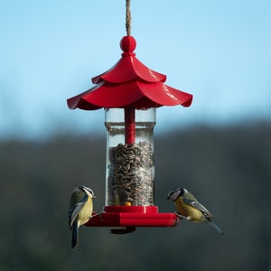 designer bird feeder "Pagoda" (red)