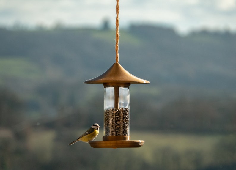 decorative bird feeder gold image 4