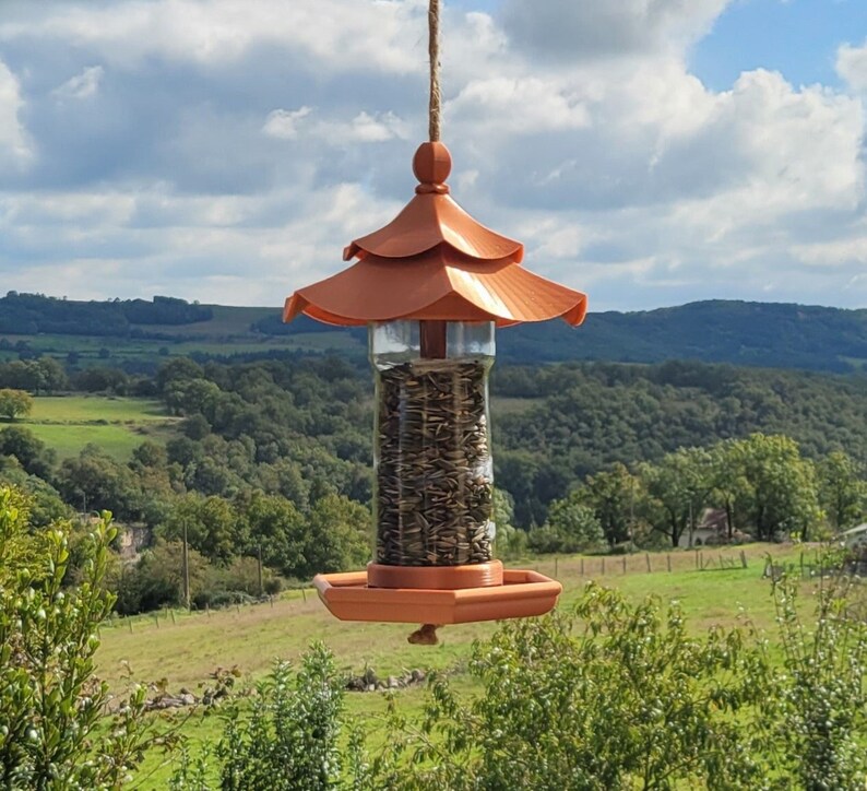 bird feeder design quot;Pagodaquot; bird feeder design quot;Pagodaquot;
