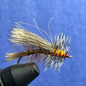Stimulatorfiskeflugor – Olivgrön, krokstorlek 8