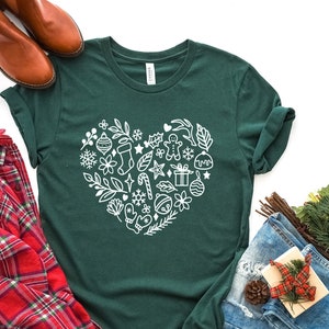 Christmas Heart Shirt, Christmas Love, Holiday Shirt for Women, Christmas T-Shirt, Winter Shirt, Christmas Tshirt, Christmas Gift